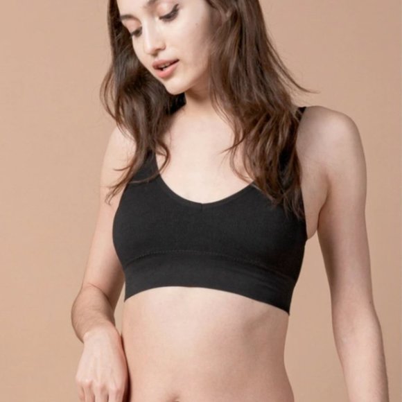 Seamless Lingerie Bralette - Picture 2 of 2